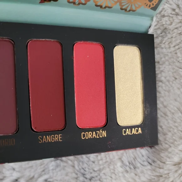 Muerte Eyeshadow Palette Melt Cosmetics - Picture 10 of 13